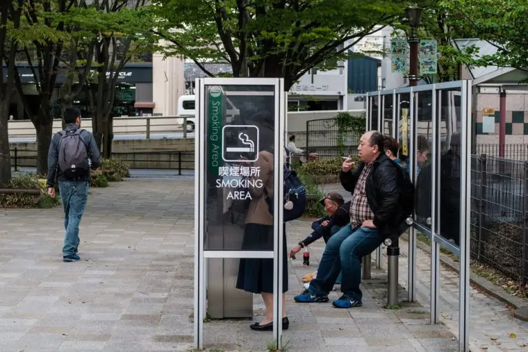smoking in Japan